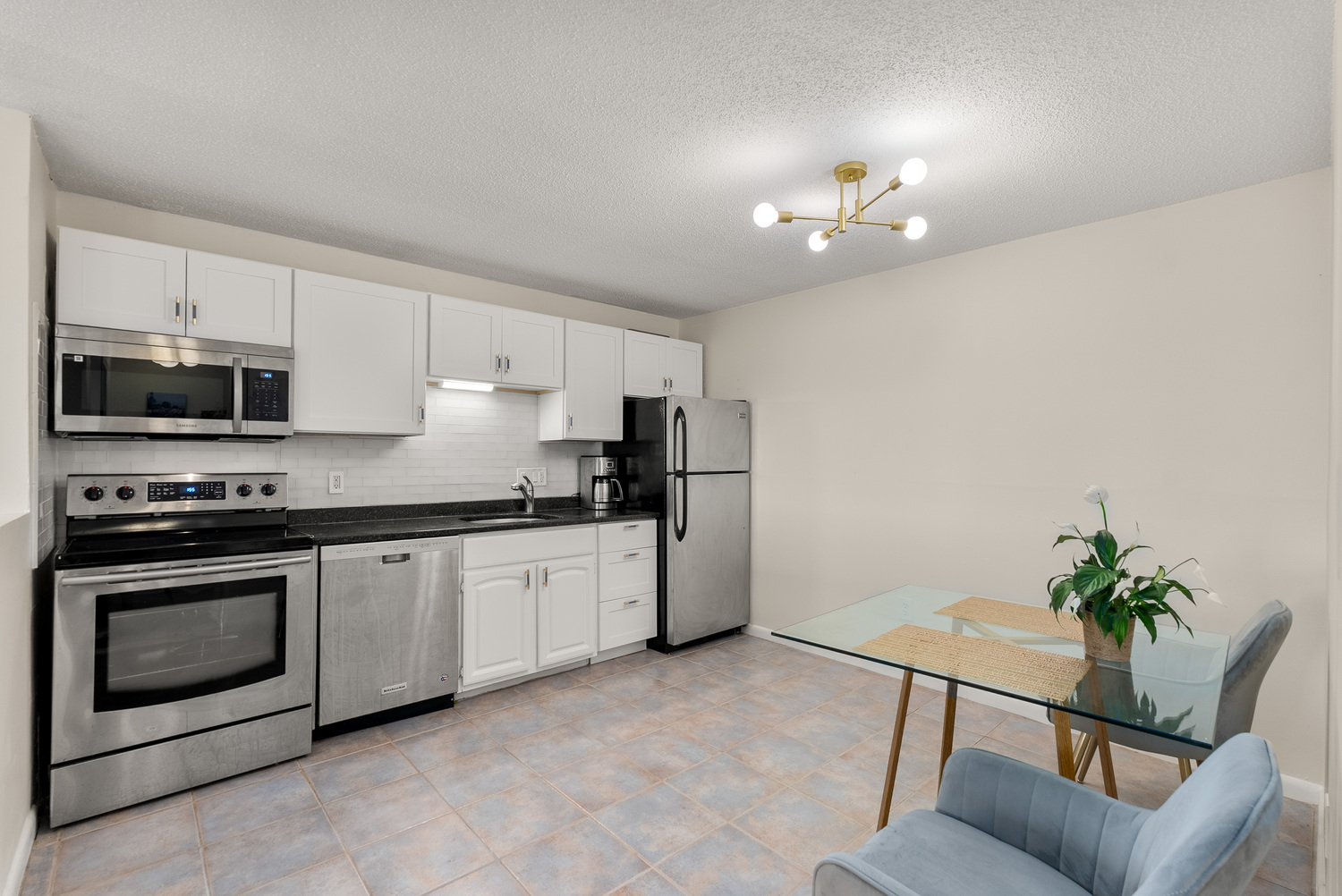 AVH Realty, Inc. - 145 Essex Ave #405 - Gloucester